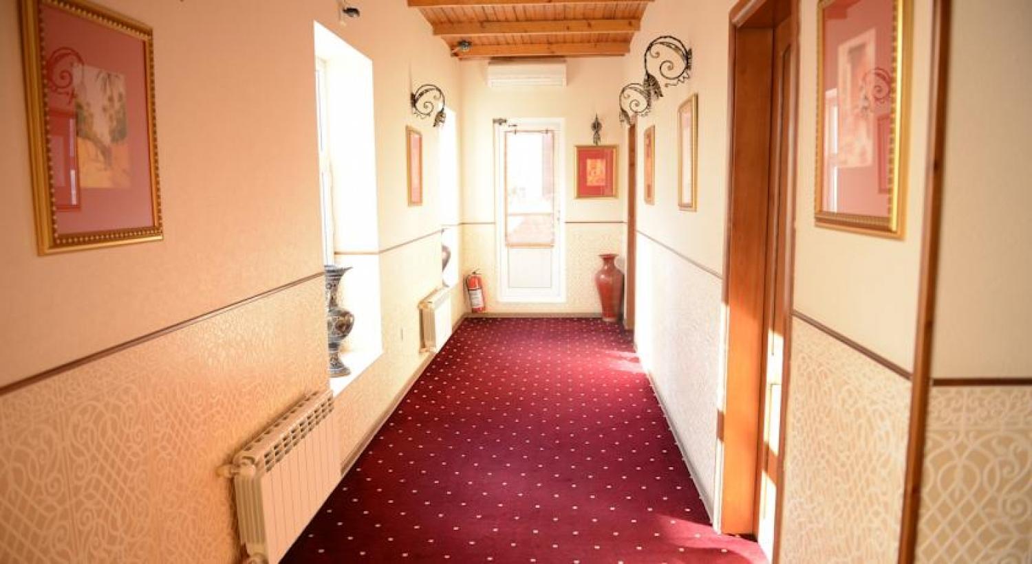 East Legend Hotel Baku Ngoại thất bức ảnh