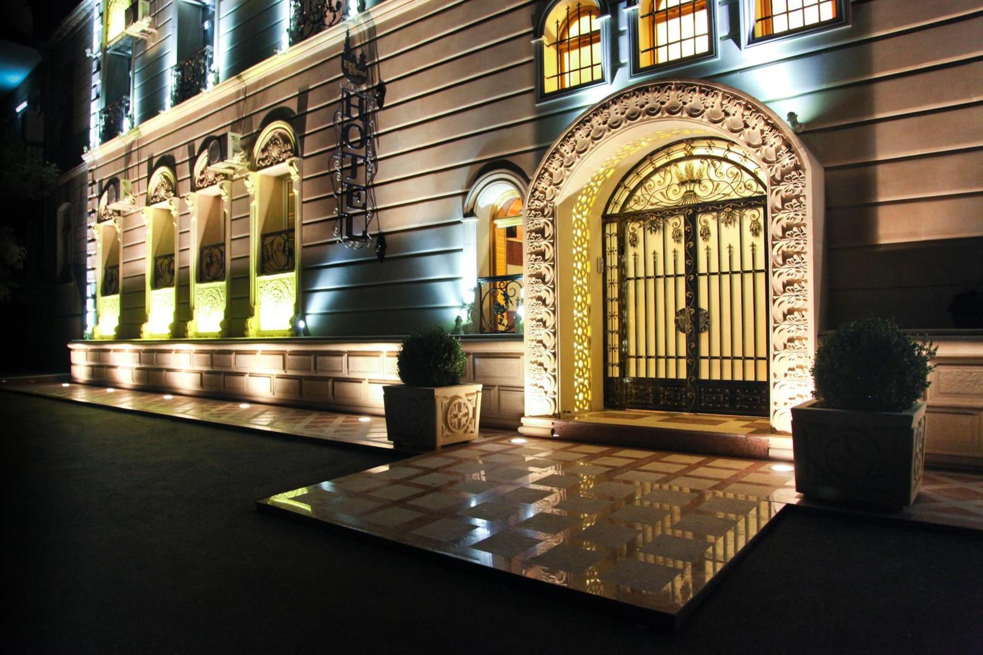 East Legend Hotel Baku Ngoại thất bức ảnh