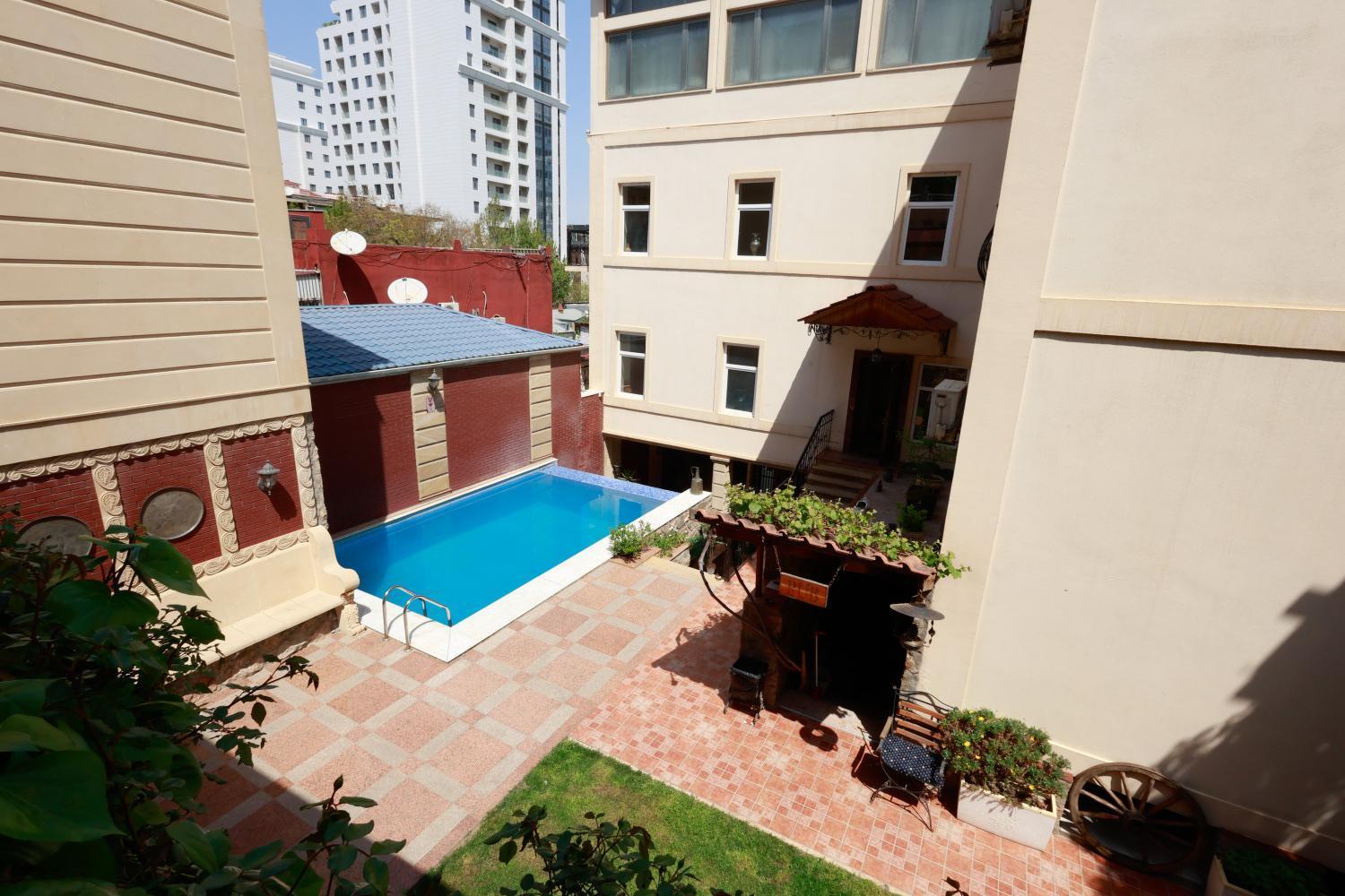 East Legend Hotel Baku Ngoại thất bức ảnh