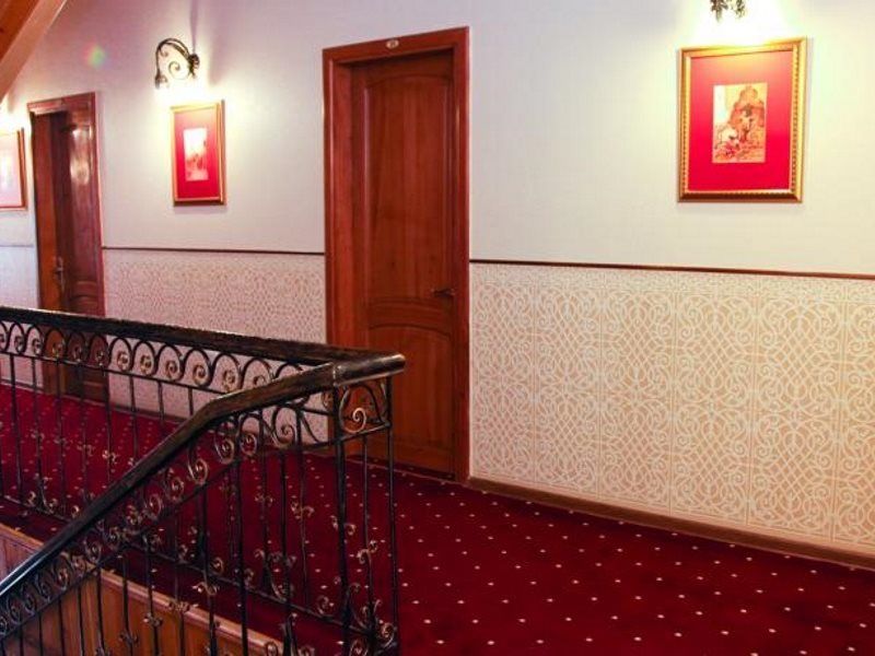East Legend Hotel Baku Ngoại thất bức ảnh