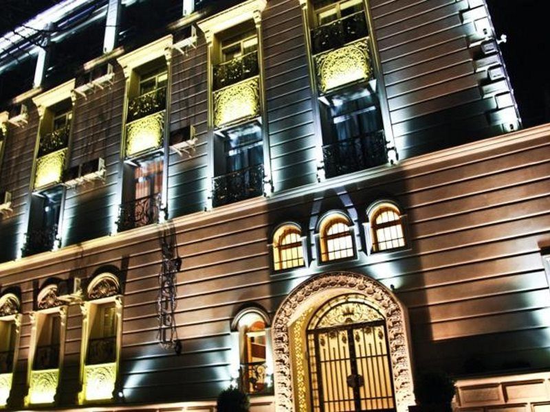 East Legend Hotel Baku Ngoại thất bức ảnh